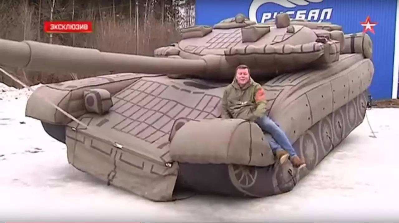 上林充气军事坦克